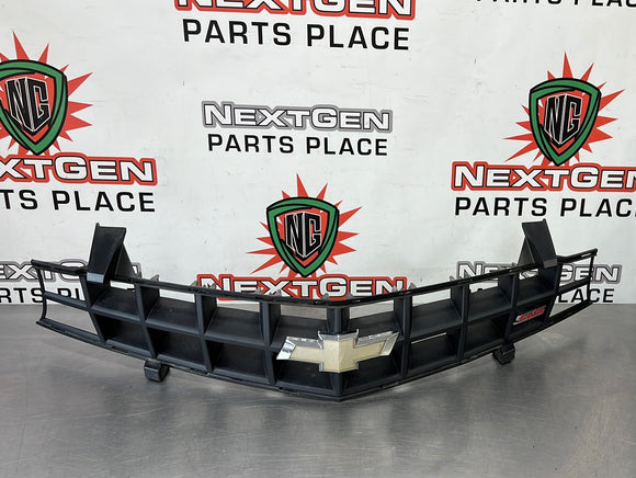 2011 CAMARO SS FRONT CENTER GRILLE WITH EMBLEM OEM #320