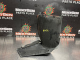 05 -13 C6 CORVETTE WHEEL LINER LEFT FRONT FENDER LINER OEM 15806317 #1038