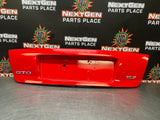 04-06 PONTIAC GTO LICENSE PLATE TRUNK FILLER PANEL TORRID RED OEM #1027