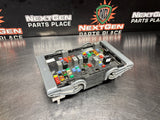 2011 GMC SIERRA 2500 6.6 UNDERHOOD FUSE BOX 29798216 OEM #1047
