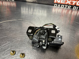 97-04 C5 CORVETTE CONVERTIBLE WATERFALL LATCH RELEASE 16637699 OEM #1088