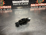 97-04 C5 CORVETTE CONVERTIBLE WATERFALL LATCH RELEASE 16637699 OEM #1368