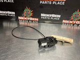 05 - 13 C6 CORVETTE RH PASSENGER DOOR LATCH ACTUATOR W/ RELEASE CASHMERE #1038