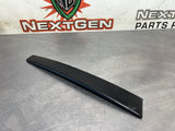 04 -06  PONTIAC GTO EXTERIOR B PIILLAR WINDOW TRIM LH 92093111 #693