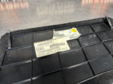 97-04 C5 CORVETTE FLOOR FUSE COMPARTMENT COVER OEM 10290668 #1433