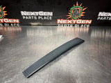 04 -06 PONTIAC GTO EXTERIOR B PILLAR WINDOW TRIM LH SIDE 92093111 OEM #1191
