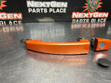 2011 CAMARO SS LEFT FRONT DRIVER EXTERIOR DOOR HANDLE ORANGE OEM #951