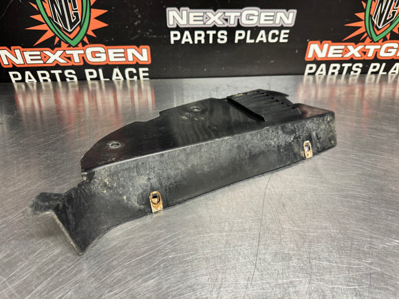 97-04 C5 CORVETTE LOWER LINER PASSENGER SIDE FRONT SPLASH SHIELD 10275466 OEM #1150