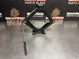 2011 FORD MUSTANG GT EMERGENCY SPARE TIRE JACK 5R3A-17A078-AA OEM #931