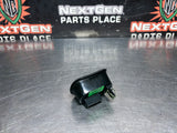 97 - 04 C5 CORVETTE FOG LIGHT / REAR TRUNK RELEASE SWITCH 12135155 OEM #1368