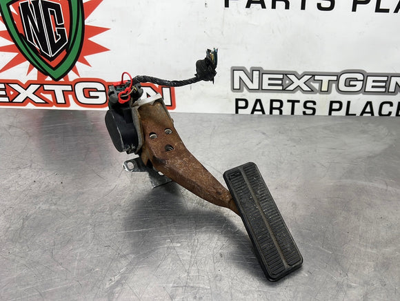 97-04 C5 CORVETTE DRIVE BY WIRE GAS PEDAL ACCELERATOR OEM #327