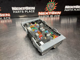 2011 GMC SIERRA 2500 6.6 UNDERHOOD FUSE BOX 29798216 OEM #1047