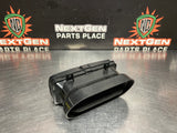 04 - 06 PONTIAC GTO CENTER DASH AC VENT HAZARD LIGHT OEM 92084219 #1025