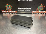 2011 CAMARO SS FUSE BOX ENGINE BAY OEM 92238272 #982