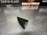 04-06 GTO DRIVER RH SIDE DOOR PANEL MIRROR VENT TRIM OEM 92091111 #1306