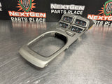 2011 CAMARO SS CONSOLE SHIFTER TRIM BEZEL AUXILIARY GAUGES OEM 92247177 #1028