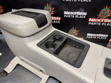 2011 CHEVY SILVERADO 2500HD CREW CAB CENTER CONSOLE ASSEMBLY GRAY OEM #4037