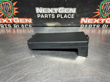 2011 FORD MUSTANG GT FUSE BOX RELAY MODULE COVER LID OEM 6E5T-14A003-AB #1595