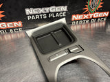2012 CAMARO SS MANUAL CONSOLE SHIFTER TRIM BEZEL OEM 92233009 #1372