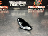 04-06 PONTIAC GTO RH PASSENGER SIDE INTERIOR DOOR HANDLE 92055320 OEM #1438