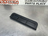 05-13 C6 CORVETTE CABIN AIR FILTER HOUSING COVER 10445316 OEM #562