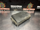 2011 CAMARO SS FUSE BOX ENGINE BAY OEM 20967780 #1028