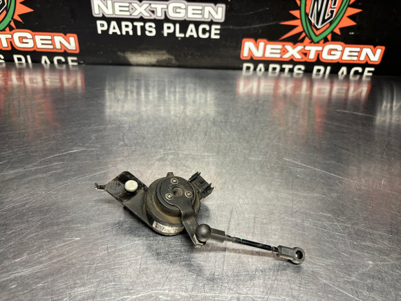 14-19 C7 CORVETTE RIDE HEIGHT CONTROL SENSOR RH REAR OEM 23110570 #1181