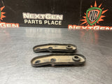 2004 CADILLAC CTS-V UPPER RADIATOR MOUNTS 25771546 OEM #1193