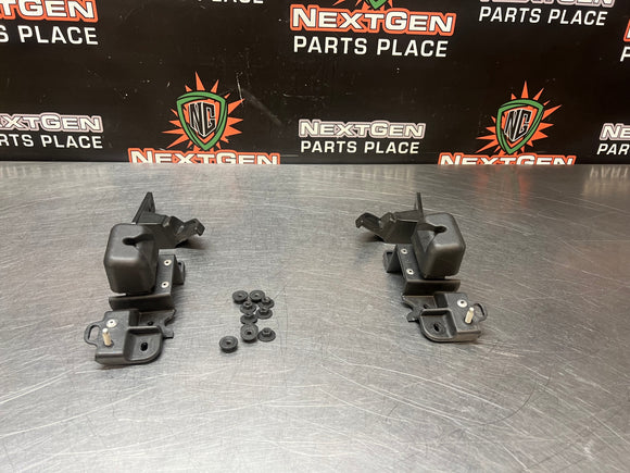 14-19 C7 CORVETTE TARGA TOP ROOF STORAGE BRACKETS OEM #1181