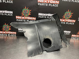 05-13 C6 CORVETTE RH PASSENGER SIDE FENDER LINER/ BRAKE AIR DUCT OEM #1030