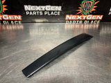 04 -06 PONTIAC GTO EXTERIOR B PILLAR WINDOW TRIM LH SIDE 92093111 OEM #1438