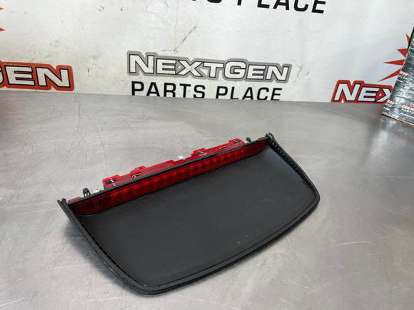 08-09 PONTIAC G8 3RD THIRD BRAKE LIGHT OEM #555