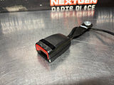 2010 CAMARO SS RH PASSENGER SIDE FRONT SEAT BELT BUCKLE RECEIVER OEM #1232