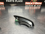 04-06 PONTIAC GTO RH SIDE SEAT RECLINE LEVER OEM #987
