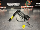 2005 C6 CORVETTE LH DRIVER SIDE SEAT BUCKLE PRE TENSIONER OEM #1110