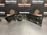 2009 FORD F350 RH SIDE DASH TRIM PANEL WITH AIR VENT 8C34-2504316-A #941