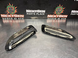 2004 PONTIAC GTO HOOD VENTS / SCOOPS BLCK OEM #1191