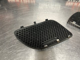 04-06 PONTIAC GTO KIDNEY GRILLES LH/RH OEM 92162540 92162542 #987