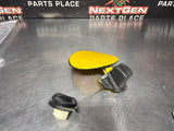 2005 PONTIAC GTO FUEL GAS DOOR ASSEMBLY YELLOW OEM 92119899 #1269