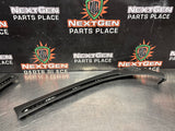 04 PONTIAC GTO RH DASH COWL DEFROST VENT TRIM PANEL OEM 92105079 #1438