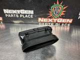 04 - 06 PONTIAC GTO CENTER DASH AC VENT HAZARD LIGHT OEM 92084219 #1293