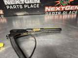 04-06 PONTIAC GTO RH PASSENGER FRONT SEAT BELT PRE TENSIONER BUCKLE OEM #1167