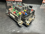 2005 GMC SIERRA 2500HD UNDERHOOD FUSEBOX 15115618-02 OEM #1040