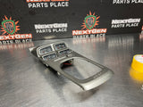 2014 CAMARO SS CONSOLE SHIFTER TRIM BEZEL AUXILIARY GAUGES OEM 22958836 #1008