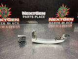 2011 CAMARO SS RIGHT FRONT PASSENGER EXTERIOR DOOR HANDLE SILVER OEM #982