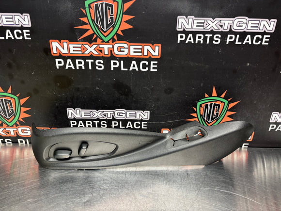 2018 CAMARO SS LH SEAT BEZEL COVER TRIM AND SWITCHES OEM 2558390 #1041
