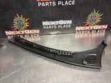 04 PONTIAC GTO RH DASH COWL DEFROST VENT TRIM PANEL OEM 92105079 #1438