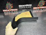 04-06 GTO DRIVER SIDE LH KICK PANEL 92047031 OEM #1438