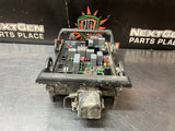 2016 GM SILVERADO SIERRA 2500 DURAMAX ENGINE FUSE BOX OEM #1208