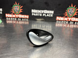 04-06 PONTIAC GTO RH PASSENGER SIDE INTERIOR DOOR HANDLE 92055320 OEM #1043